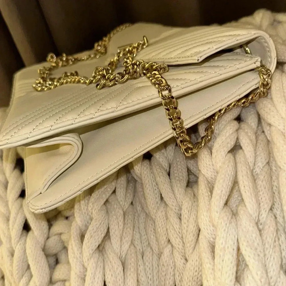 NWOT G’JUAN XAVIER Lux Designer Goddess Clutch Vtg Cream w/Burgundy Interior - Picture 10 of 16